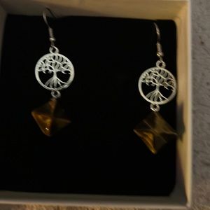 Tigers eye crystal jewelry